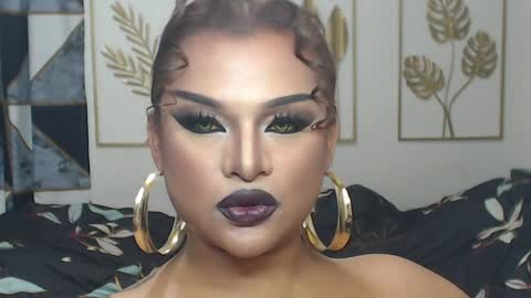 Snapshot of yourtrannyqueenxxx chatting on 04/03/26, 10:19 Anastacia Grey online show from 04/03/26, 10:19