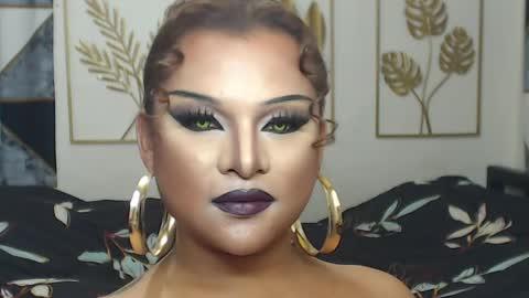 Snapshot of yourtrannyqueenxxx chatting on 04/10/26, 08:35 Anastacia Grey online show from 04/10/26, 08:35