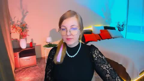 Alice online show from 11/04/25, 09:41