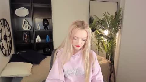 Emily online show from 10/12/25, 10:09