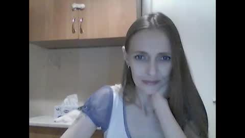 Snapshot of youur_light chatting on 02/26/26, 06:40 Youur light online show from 02/26/26, 06:40