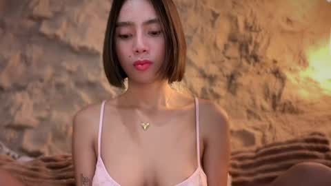 YowgineTheGreat online show from 05/04/26, 07:59