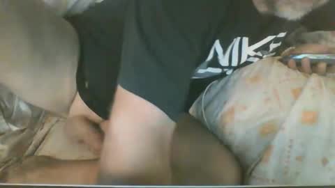 Yoyozee online show from 12/04/24, 05:55