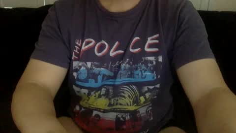 Snapshot of yque2 chatting on 01/25/25, 11:22 yque online show from 01/25/25, 11:22