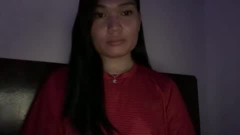 Snapshot of yrdrmgrl_jennie26 chatting on 01/08/26, 01:19 yrdrmgrl_jennie26 online show from 01/08/26, 01:19