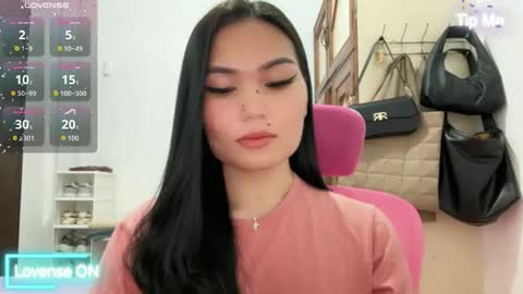 Snapshot of yrdrmgrl_jennie26 chatting on 03/09/26, 07:51 yrdrmgrl_jennie26 online show from 03/09/26, 07:51