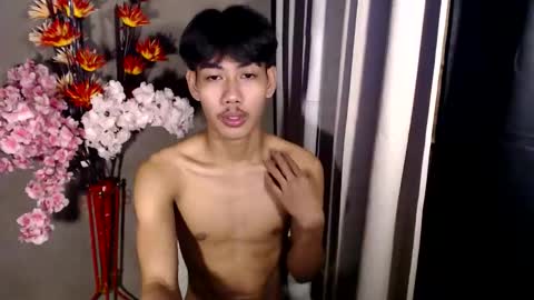 Snapshot of yrodnx chatting on 02/27/26, 11:16 rode online show from 02/27/26, 11:16