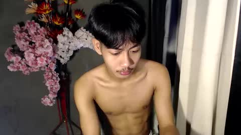 Snapshot of yrodnx chatting on 02/28/26, 08:21 rode online show from 02/28/26, 08:21