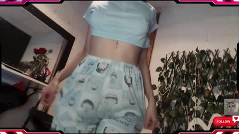 Snapshot of ysera_cb chatting on 11/01/25, 06:26 Lilith online show from 11/01/25, 06:26