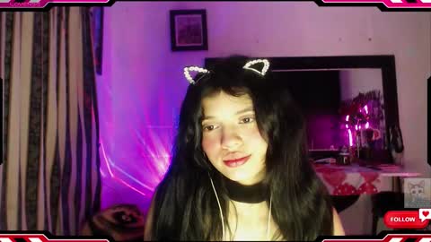 Snapshot of ysera_cb chatting on 11/03/25, 11:33 Lilith online show from 11/03/25, 11:33