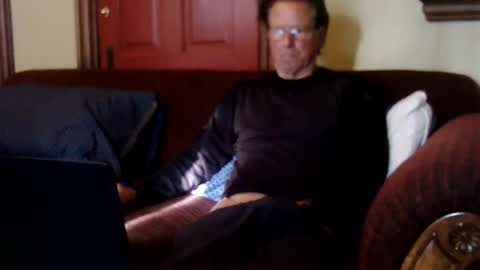 Snapshot of ytsim58 chatting on 02/14/26, 04:04 ytsim58 online show from 02/14/26, 04:04