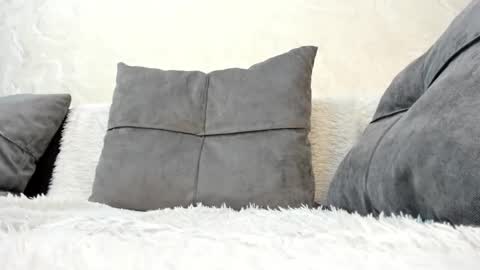 Snapshot of yuki_mii chatting on 03/06/25, 06:41 Yuki online show from 03/06/25, 06:41