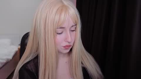 Misa online show from 09/27/25, 03:17