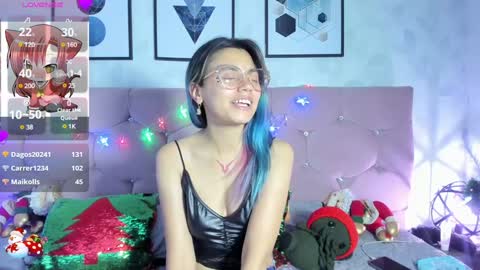 Snapshot of yukki_kuran chatting on 12/24/24, 07:33 Yukki Kuran online show from 12/24/24, 07:33