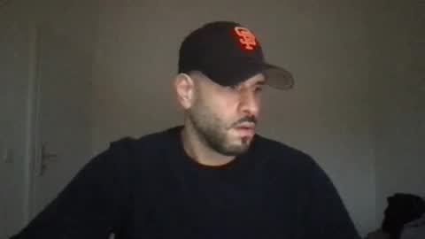 Snapshot of yul53 chatting on 12/03/25, 02:59 yul53 online show from 12/03/25, 02:59