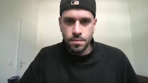 Snapshot of yul53 chatting on 03/01/26, 01:02 yul53 online show from 03/01/26, 01:02