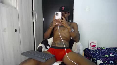 Snapshot of yulian_23 chatting on 09/11/25, 11:49 Ivan online show from 09/11/25, 11:49