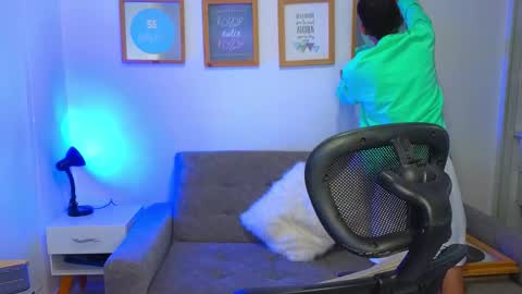 Snapshot of yulian_vasquez chatting on 01/10/26, 12:51 yulian_vasquez online show from 01/10/26, 12:51