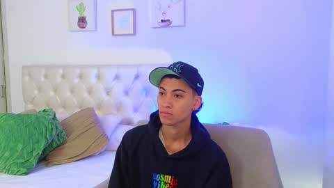 Snapshot of yulian_vasquez chatting on 02/03/26, 12:21 yulian_vasquez online show from 02/03/26, 12:21