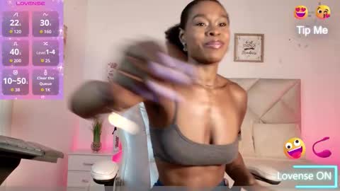 Yuliana online show from 09/13/25, 06:51