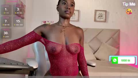 Yuliana online show from 10/04/25, 06:39