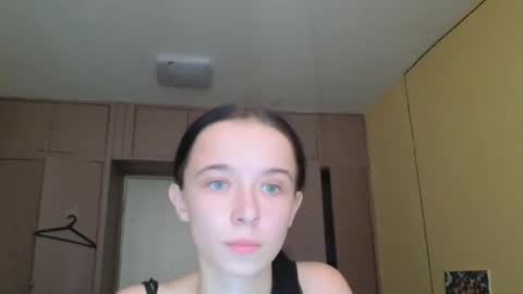 Snapshot of yuliastar chatting on 09/22/25, 09:11 Yuliia online show from 09/22/25, 09:11