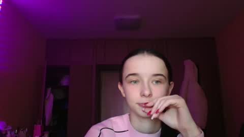 Snapshot of yuliastar chatting on 03/03/26, 07:25 Yuliia online show from 03/03/26, 07:25