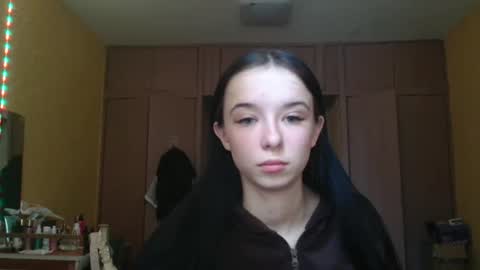 Yuliia online show from 05/01/26, 07:46