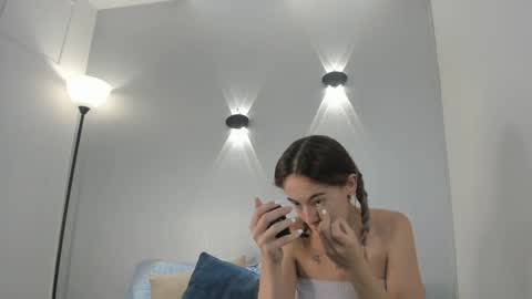 yulievans online show from 01/29/25, 02:40