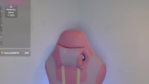 Snapshot of yulissa18 chatting on 03/12/26, 04:18 Yuli and SaraIndependent model online show from 03/12/26, 04:18