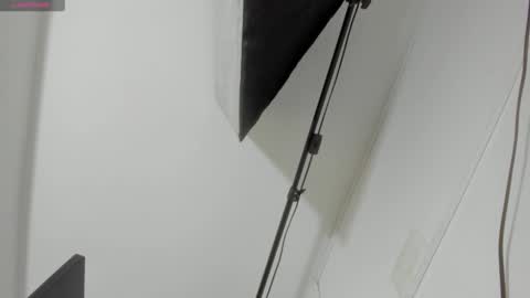 Y U L I T Z A online show from 12/18/25, 11:38