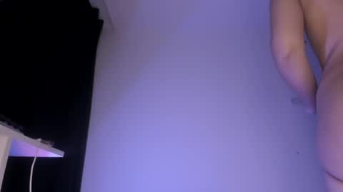 Snapshot of yulxx chatting on 05/12/26, 01:47 yulxx online show from 05/12/26, 01:47
