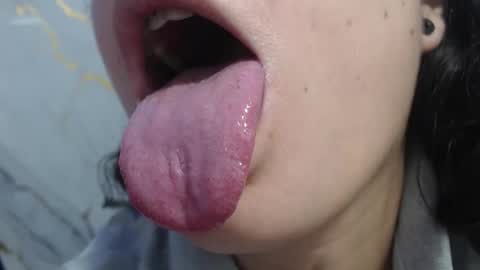 Snowflake online show from 12/14/25, 04:12