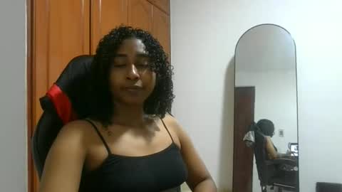 Snapshot of yumchocolate777 chatting on 01/18/26, 01:42 yumchocolate777 online show from 01/18/26, 01:42