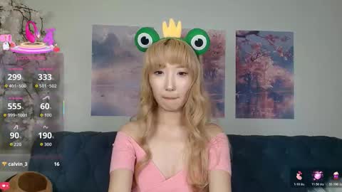 yume_ko online show from 11/07/25, 07:36