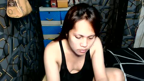 yumi online show from 06/21/26, 04:31