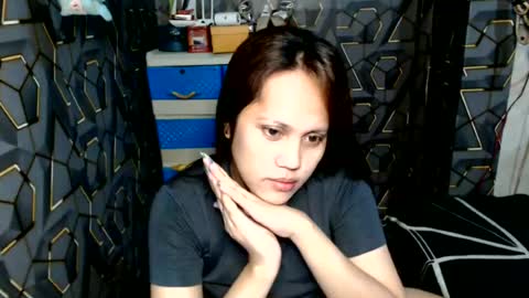 yumi online show from 06/27/26, 06:35