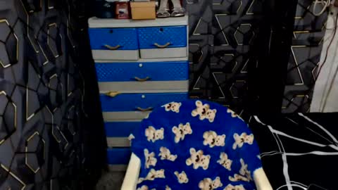 yumi online show from 07/08/26, 11:58
