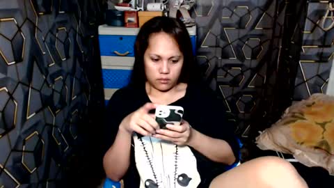 yumi online show from 07/28/26, 07:15