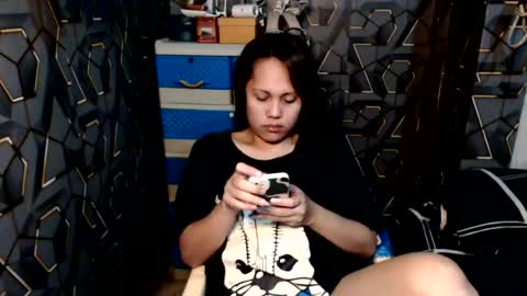 yumi online show from 07/28/26, 07:39