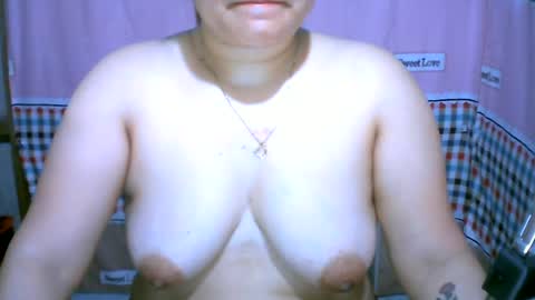 Snapshot of yumie_pussyx chatting on 07/01/26, 06:48 Yumie online show from 07/01/26, 06:48