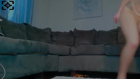 Snapshot of yumiepussyy chatting on 02/05/25, 10:12 Payton kelly online show from 02/05/25, 10:12