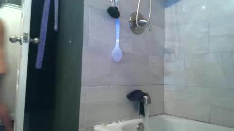 Snapshot of yumiepussyy chatting on 11/21/25, 10:41 Payton kelly online show from 11/21/25, 10:41