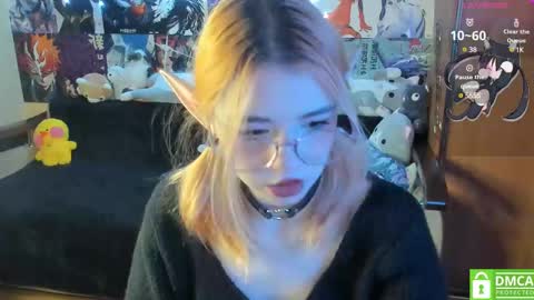 Snapshot of yumiko_uwu chatting on 02/11/25, 08:48 Yumeko online show from 02/11/25, 08:48