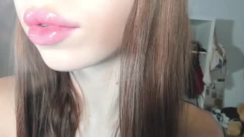 Snapshot of yumm__ chatting on 12/25/24, 07:24 Im away next stream September 10 at 1400 Moscow time online show from 12/25/24, 07:24