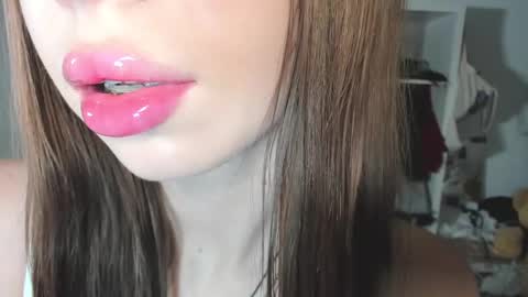 Snapshot of yumm__ chatting on 12/26/24, 06:09 Im away next stream September 10 at 1400 Moscow time online show from 12/26/24, 06:09