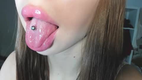 Snapshot of yumm__ chatting on 12/29/24, 05:10 Im away next stream September 10 at 1400 Moscow time online show from 12/29/24, 05:10