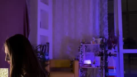 Snapshot of yummycitrus chatting on 11/17/25, 03:07 Katherine online show from 11/17/25, 03:07