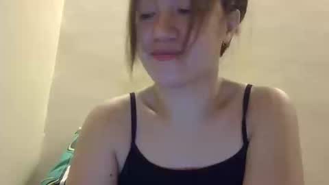 yummyclaya online show from 10/20/25, 01:33