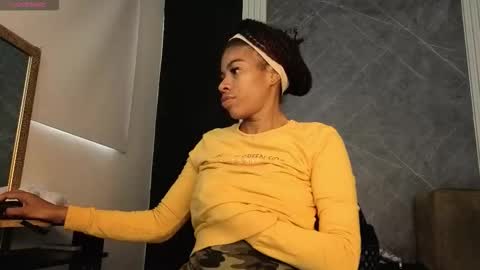 Yummyduo online show from 10/25/25, 12:02